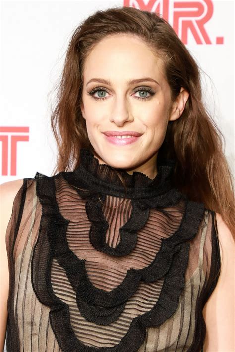 Carly Chaikin